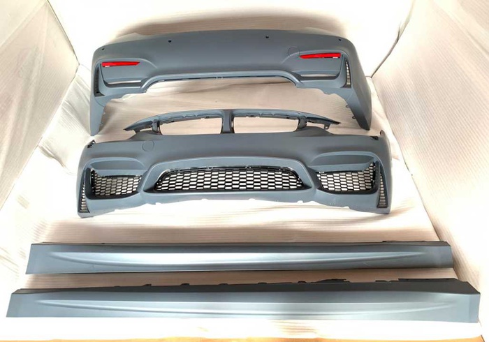 BMW F32 4 SERİSİ COUPE M4 BODY KIT 2 KAPI